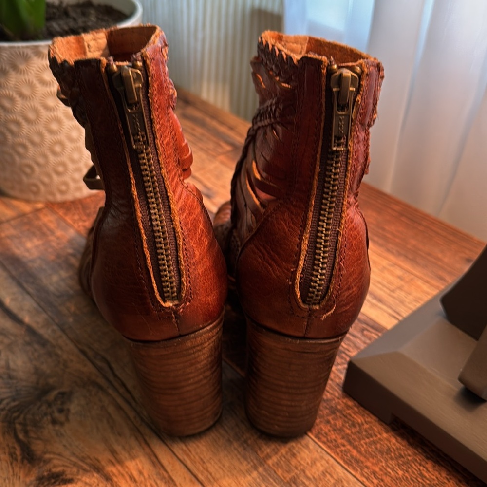 Free Bird Bela Braided Brown Women's Open-Toe Boots size 8 - Picture 6 of 9